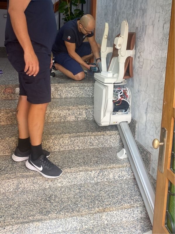 instalacion de silla salvaescalera